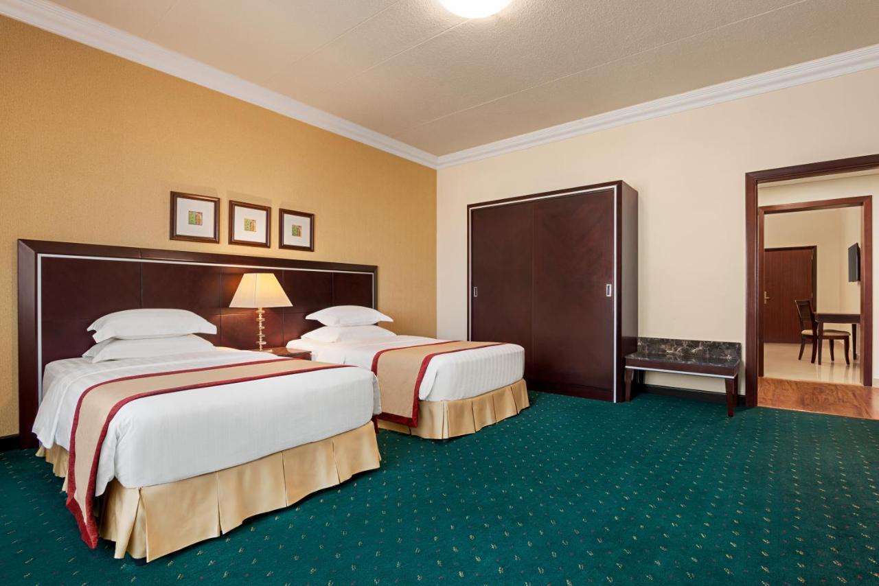 Eastyard Dammam Hotel - Formerly Ramada By Wyndham Dammam Exterior photo