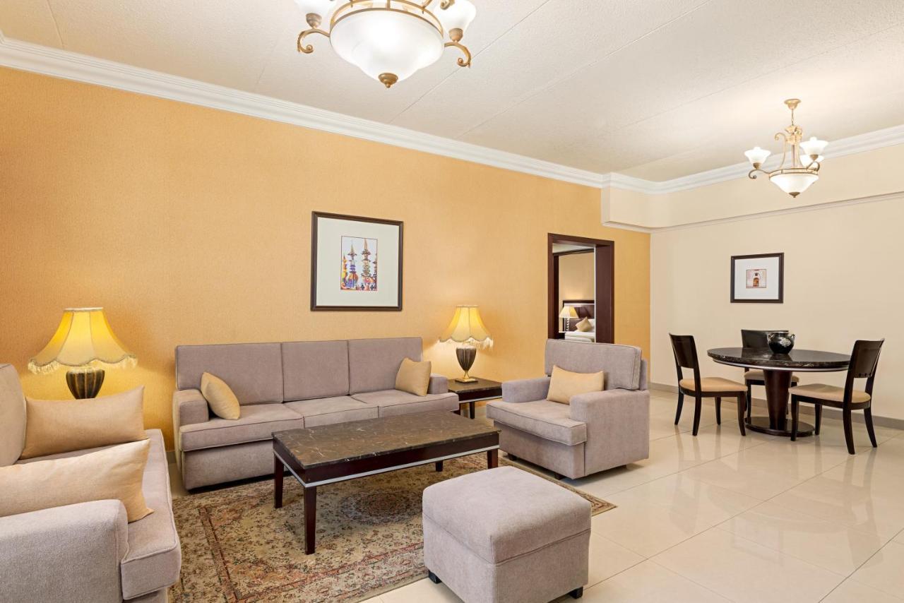 Eastyard Dammam Hotel - Formerly Ramada By Wyndham Dammam Exterior photo